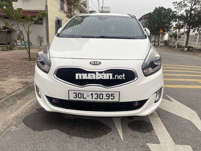Kia Rondo GAT 2015 Trắng 14 vạn km
