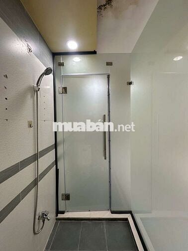 STUDIO XỊN MỊN CỬA SỔ TRỜI TO KẾ CHỢ GÒ VẤP