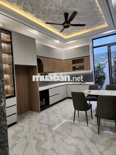 BÁN NHÀ HẺM XE TẢI 165 NGUYỄN PHÚC NGUYÊN, Q3 (DT 43M2). GIÁ 3ĐỒNG860