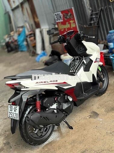 Air Blade 125 2026 Trắng đỏ (Lướt 100Km)