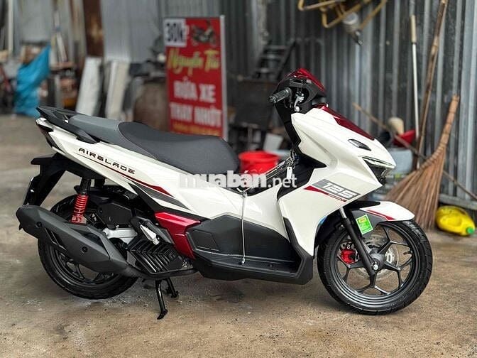 Air Blade 125 2026 Trắng đỏ (Lướt 100Km)
