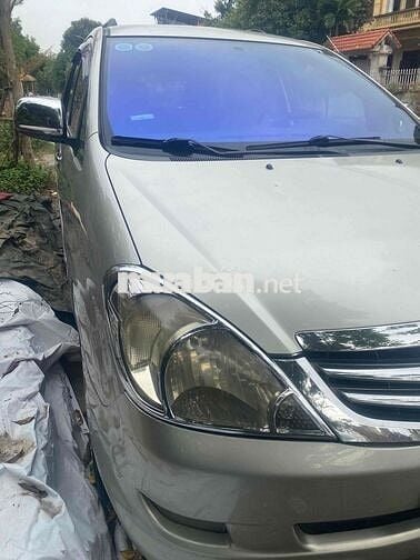 Toyota Innova Bạc 2006