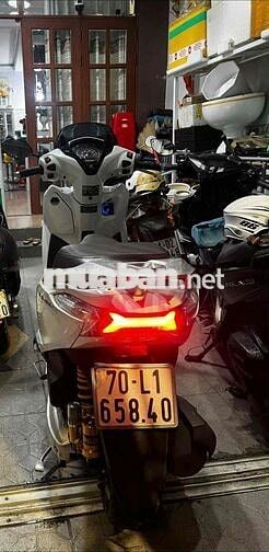 Honda Lead 2018 màu Trắng