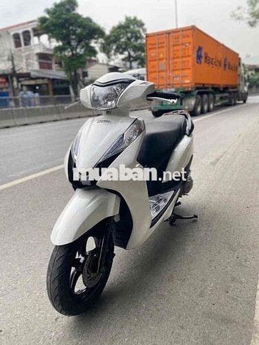 Honda Lead Trắng đời cao chính chủ zin chất đẹp