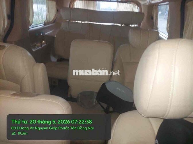 Hyundai Limousine màu Đen