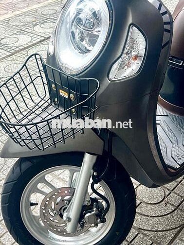 Honda Scoopy 2021 14000 km Xám