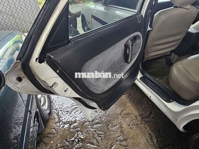 Mazda 626 1997 Số sàn Trắng