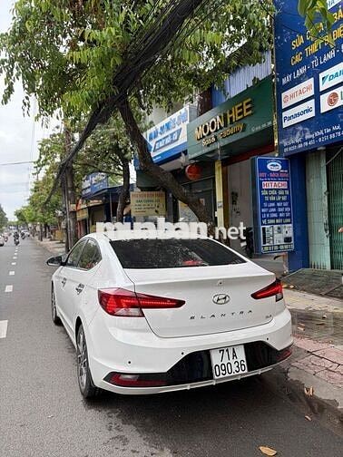 Hyundai Elantra 2020 Trắng 69.000 km