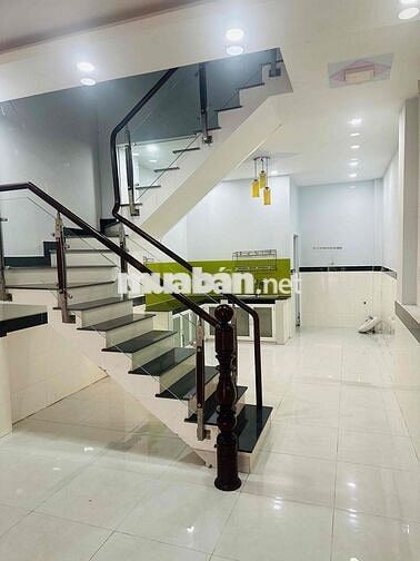 Cần cho thuê nhà chính chủ sau căn mặt tiền