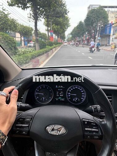 Hyundai Elantra 2020 Trắng 69.000 km