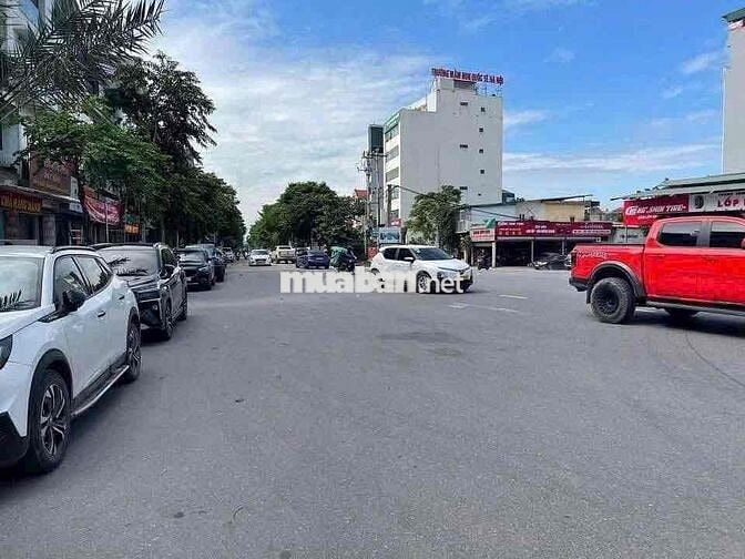DƯƠNG -NỘI-HÀ ĐÔNG-Hơn 10 tỷ-Phân lô vỉa hè rộng-Diện tich 50m2-MT 5m.