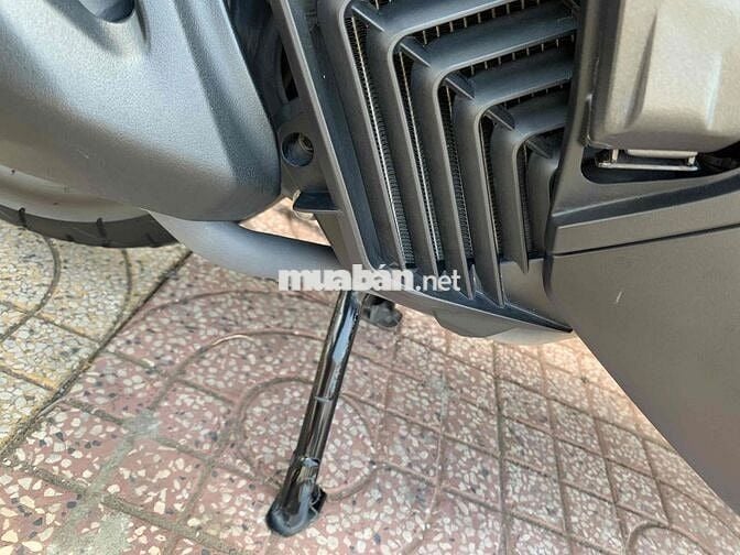 Honda SH 125 ABS 2023 Xám xi măng