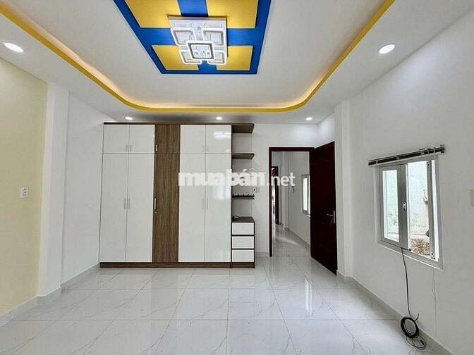 NHĨNH 6 TỶ NHÀ 60M2 ĐƯỜNG XVNT