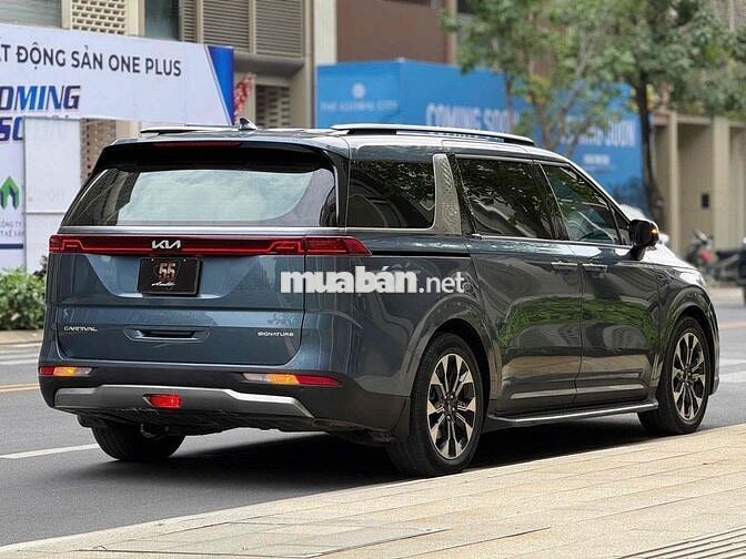 Kia Carnival 2024 2.2D Signature 65.000 km