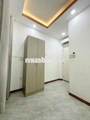 PASS PHÒNG NGUYỄN TRÃI, FULL Nội thất và ban công thoáng mát