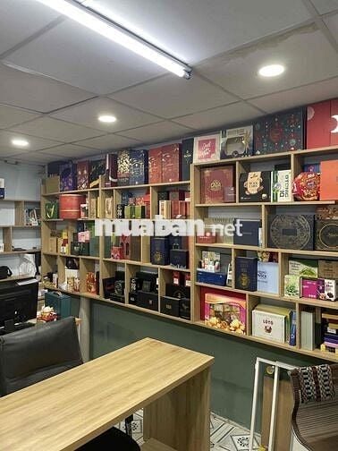 Tuyển nhân viên để đào tạo bán hàng