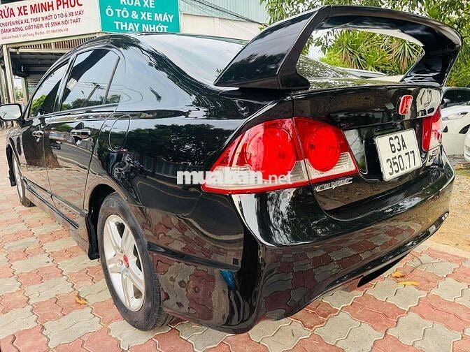 Honda Civic Đen