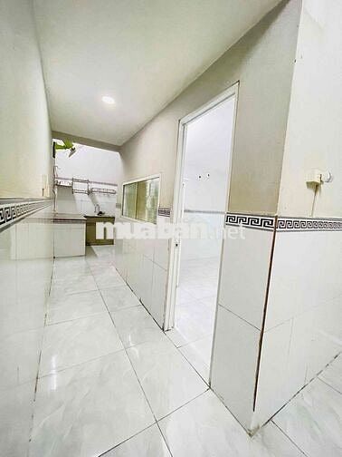 Cho Thuê Nhà Gác Lửng 2 Phòng ngủ Đông Hoà Tp HCM