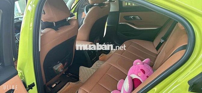 BMW 320 Sportline 2023 Vàng chanh 33477 km