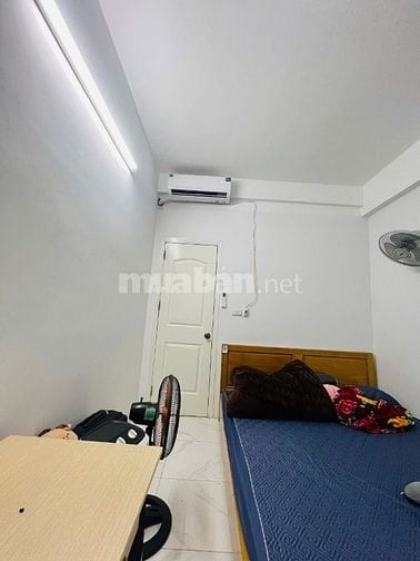 Cho thuê căn hộ 1PN, 1WC, 45m2, HH Linh Đàm chính chủ