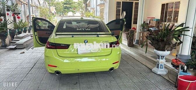 BMW 320 Sportline 2023 Vàng chanh 33477 km