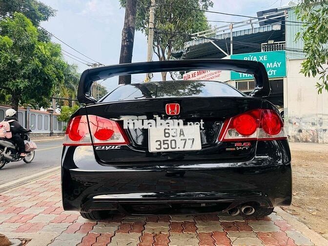 Honda Civic Đen