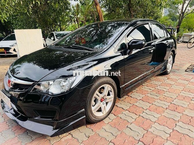 Honda Civic Đen