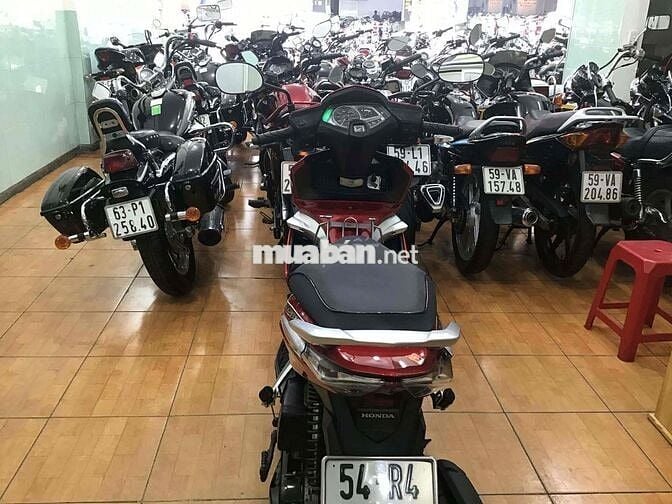 HONDA AIR BLADE 110.SX NĂM 2010.Có Fi. ĐẦU NỒI ZIN
