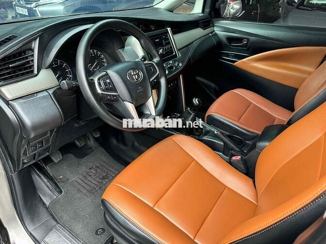 Toyota Innova 2.0E 2018 Nâu