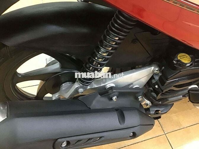 HONDA AIR BLADE 110.SX NĂM 2010.Có Fi. ĐẦU NỒI ZIN