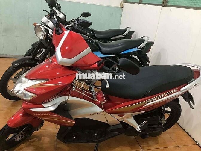 HONDA AIR BLADE 110.SX NĂM 2010.Có Fi. ĐẦU NỒI ZIN