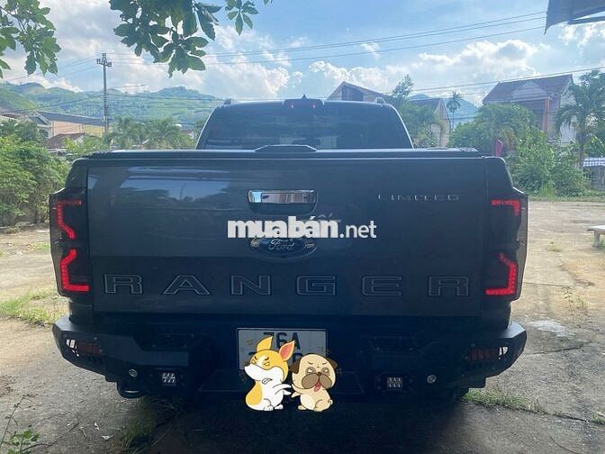 Ford Ranger Limited Xám