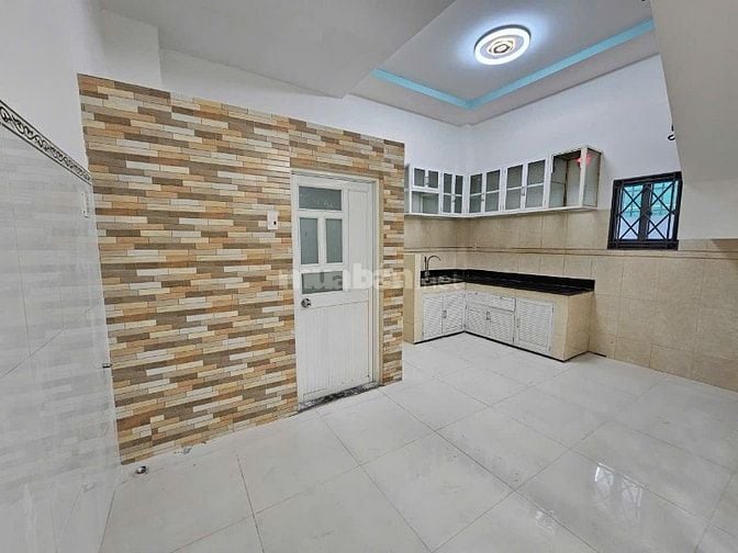 Nhà Bán Phạm Thế Hiển P5Q8. Gần chợ Nhị Thiên Đường