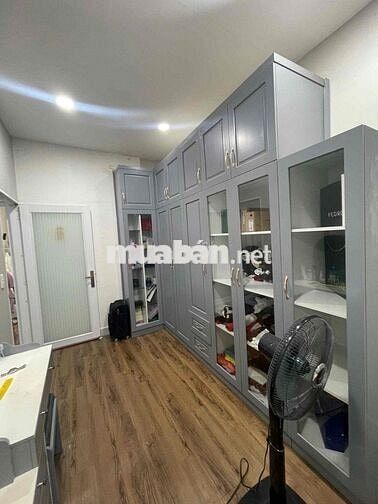 Bán nhà hẻm Huỳnh Tấn Phát- Tân Thuận Đông-Q7