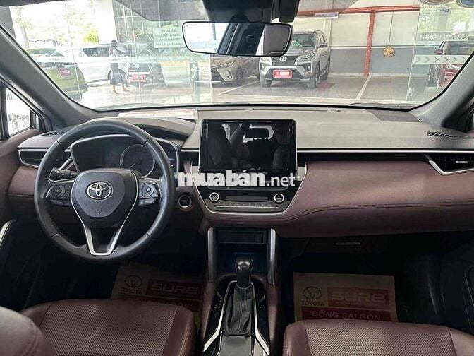 Toyota Cross 1.8V 2023