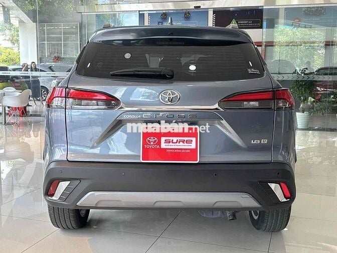 Toyota Cross 1.8V 2023