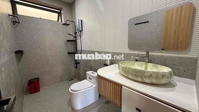 CHO THUÊ NHÀ - HẺM PHẠM NGŨ LÃO NỐI DÀI - NHÀ MỚI 100% - ĐỦ NỘI THẤT