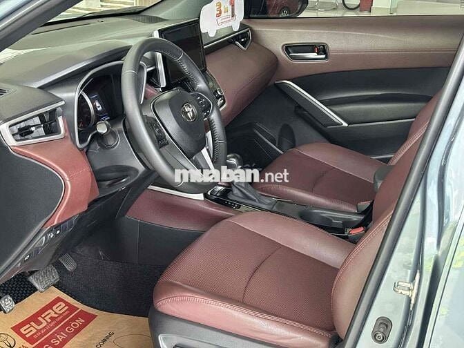 Toyota Cross 1.8V 2023