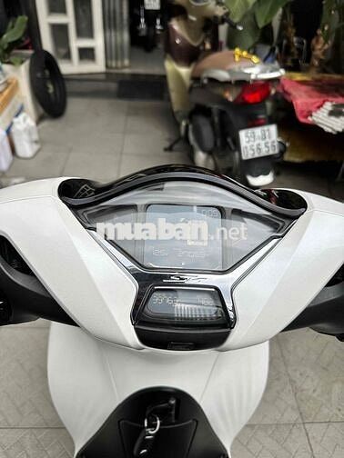 Cần bán SH150i CBS đời 2022 một chủ sử dụng