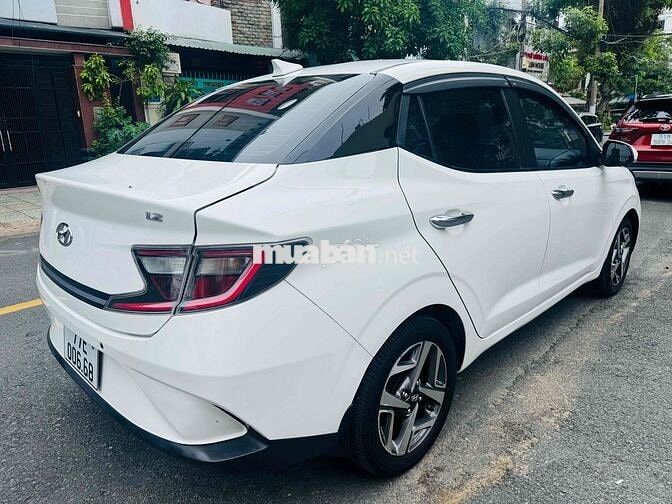 Hyundai Grand i10 Trắng