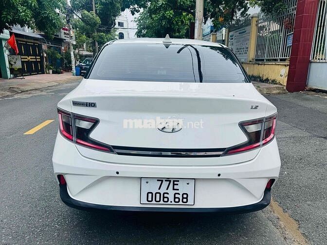 Hyundai Grand i10 Trắng