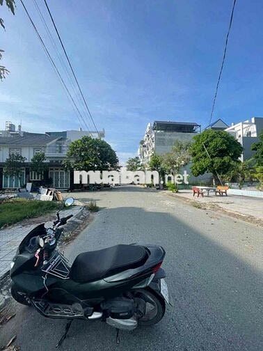 CÁT TƯỜNG PHÚ SINH LÔ GÓC VIEW CÔNG VIÊN SIÊU ĐẸP – GIÁ CHỈ 1 TỶ 250TR
