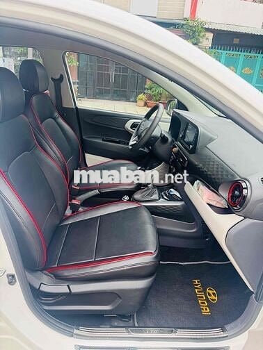 Hyundai Grand i10 Trắng