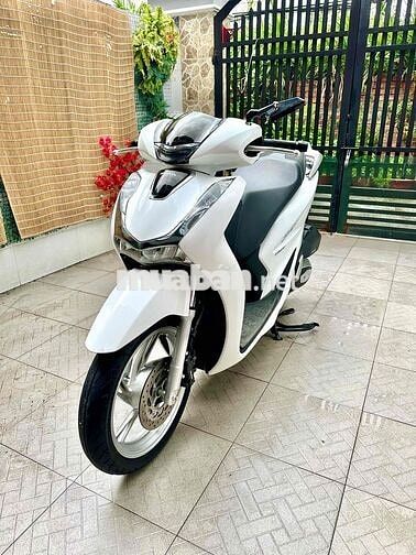 Cần bán SH150i CBS đời 2022 một chủ sử dụng