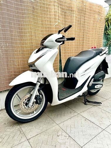 Cần bán SH150i CBS đời 2022 một chủ sử dụng
