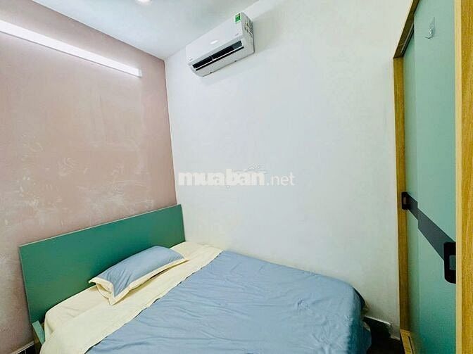 Cho thuê căn hộ mini (2 phòng) cửa sổ thoáng mát lầu 3