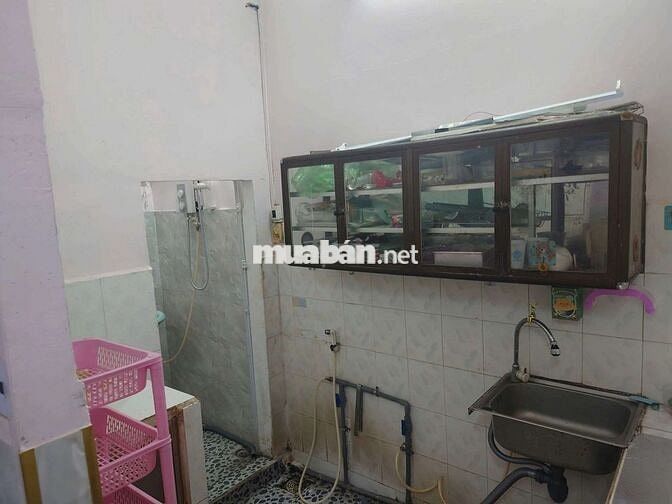 Cho thuê tầng trệt Nhà nguyên căn HXH 1 phòng khách+ 1 phòng ngủ