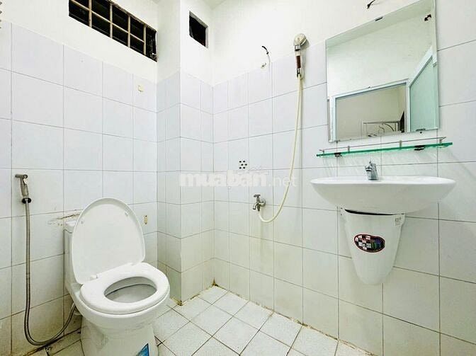 Cho thuê căn hộ mini tách bếp, cửa sổ thoáng mát