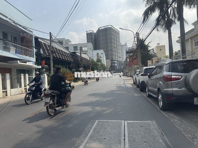 NHÀ NGHĨ NGAY TRUNG TÂM BIÊN HÒA – DÒNG TIỀN GẦN 100 TRIỆU/THÁNG