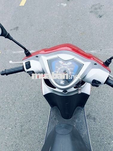 Honda Vision màu Đỏ